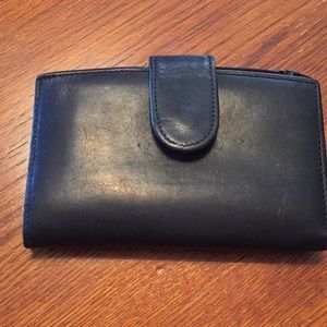 Small snap wallet